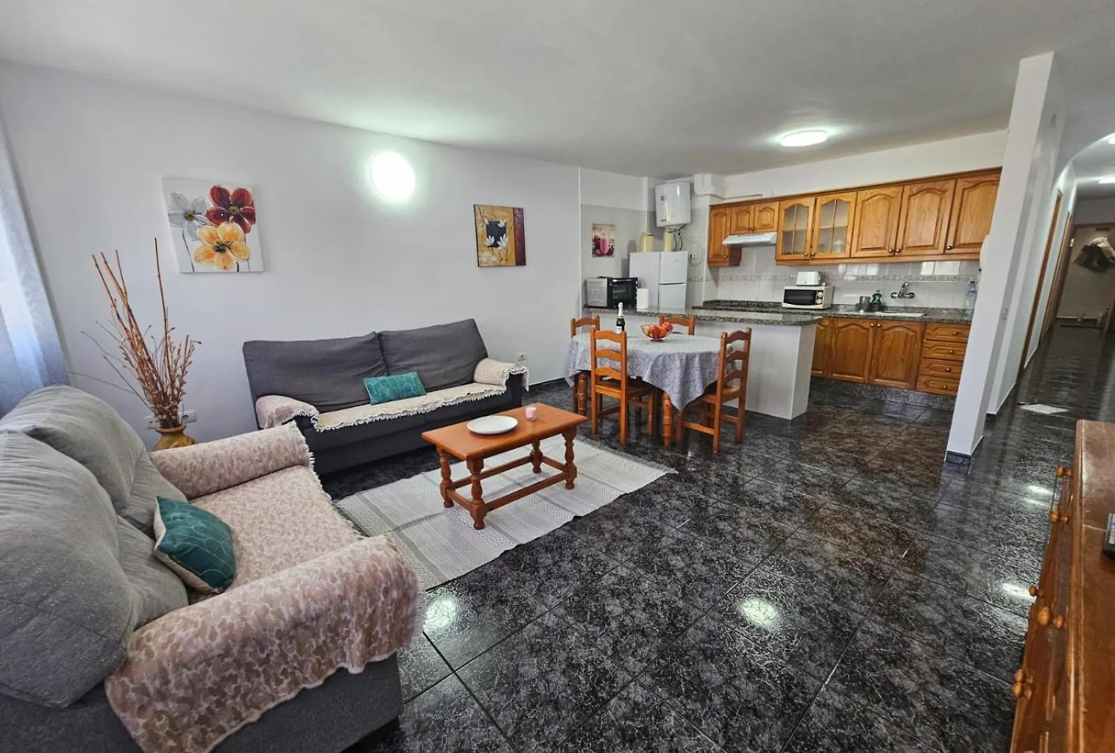 Apartamento Mendoza-San Isidro contacts